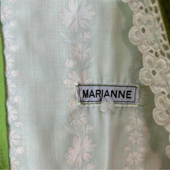 Vintage lime-green V-neck cottage core lace eyelet ruffle dress small women’s - Picture 7 of 10